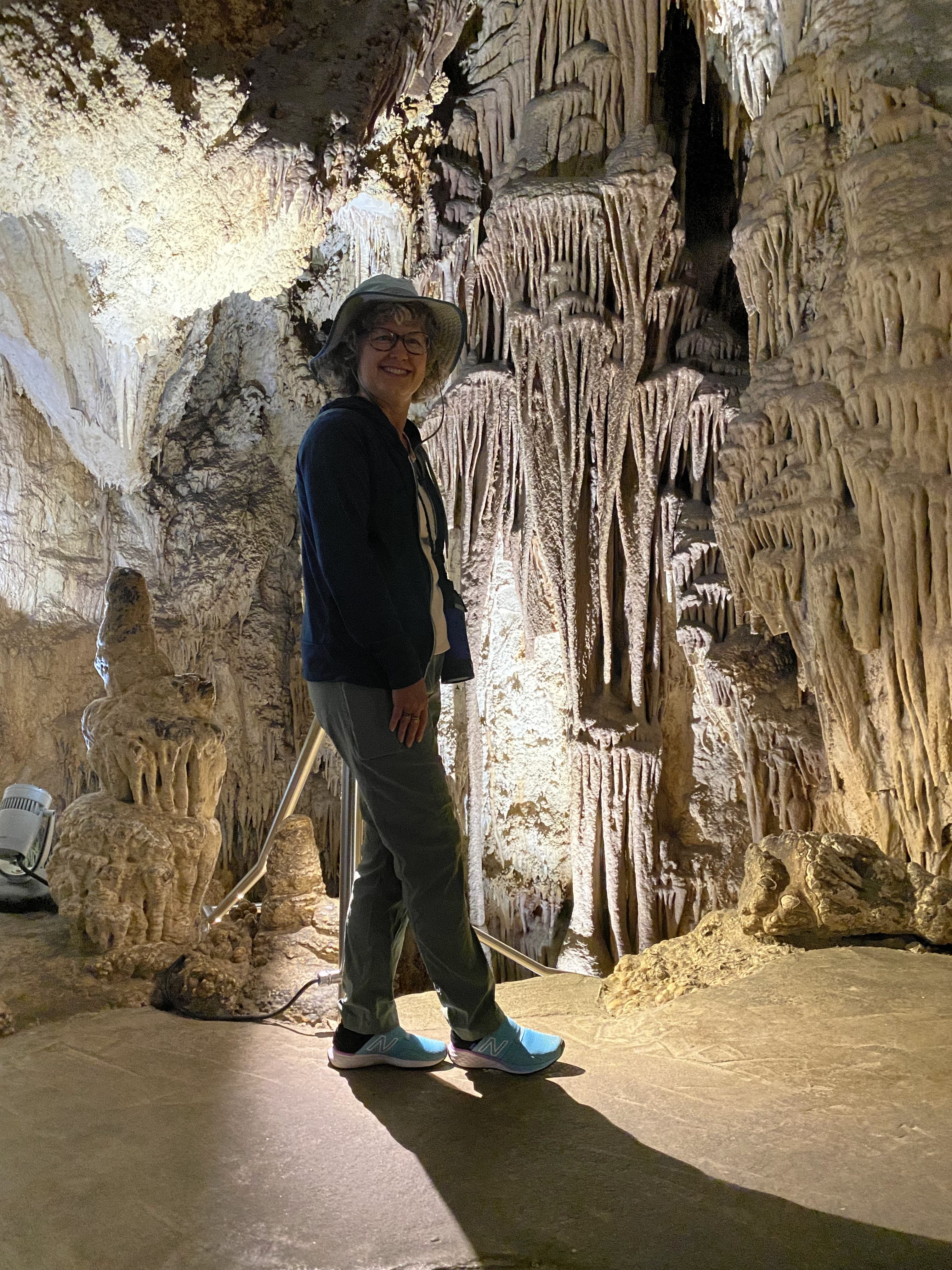 Lewis & Clark Caverns, a cave with bats!
